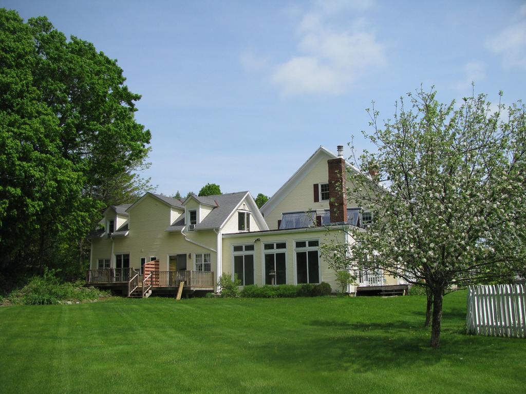 Inn At Buck Hollow Farm Fairfax Экстерьер фото